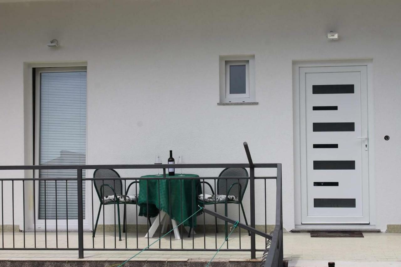 Apartments Valentino Gradac  Zewnętrze zdjęcie