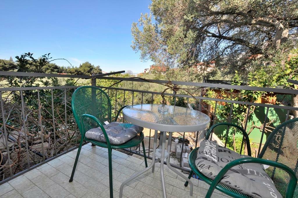 Apartments Valentino Gradac  Zewnętrze zdjęcie