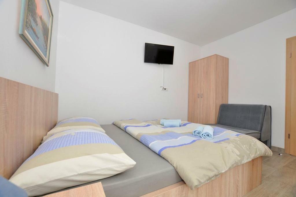 Apartments Valentino Gradac  Zewnętrze zdjęcie
