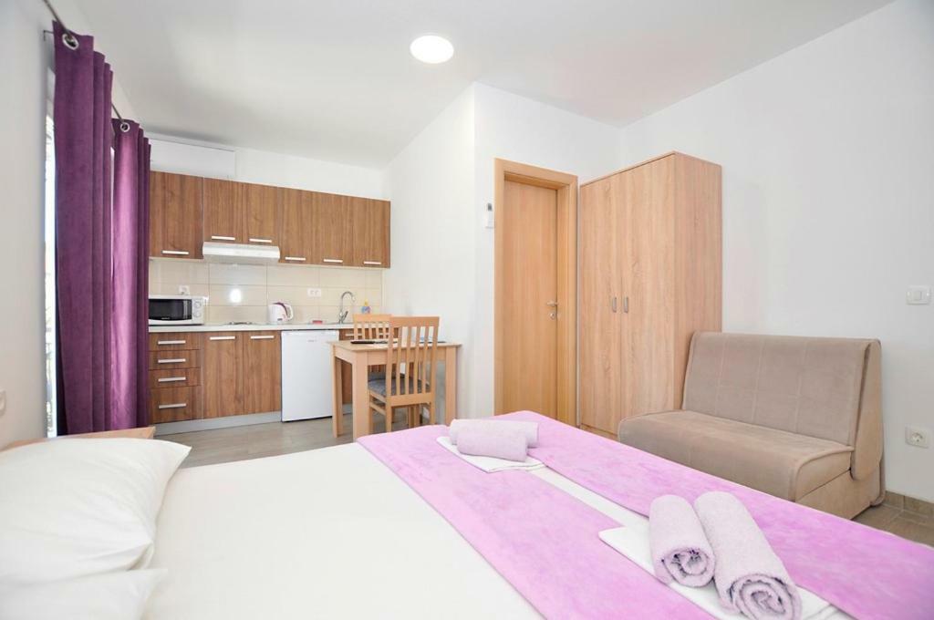 Apartments Valentino Gradac  Zewnętrze zdjęcie