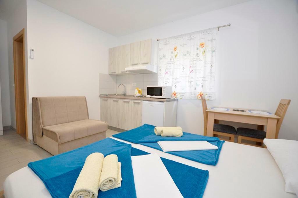 Apartments Valentino Gradac  Zewnętrze zdjęcie