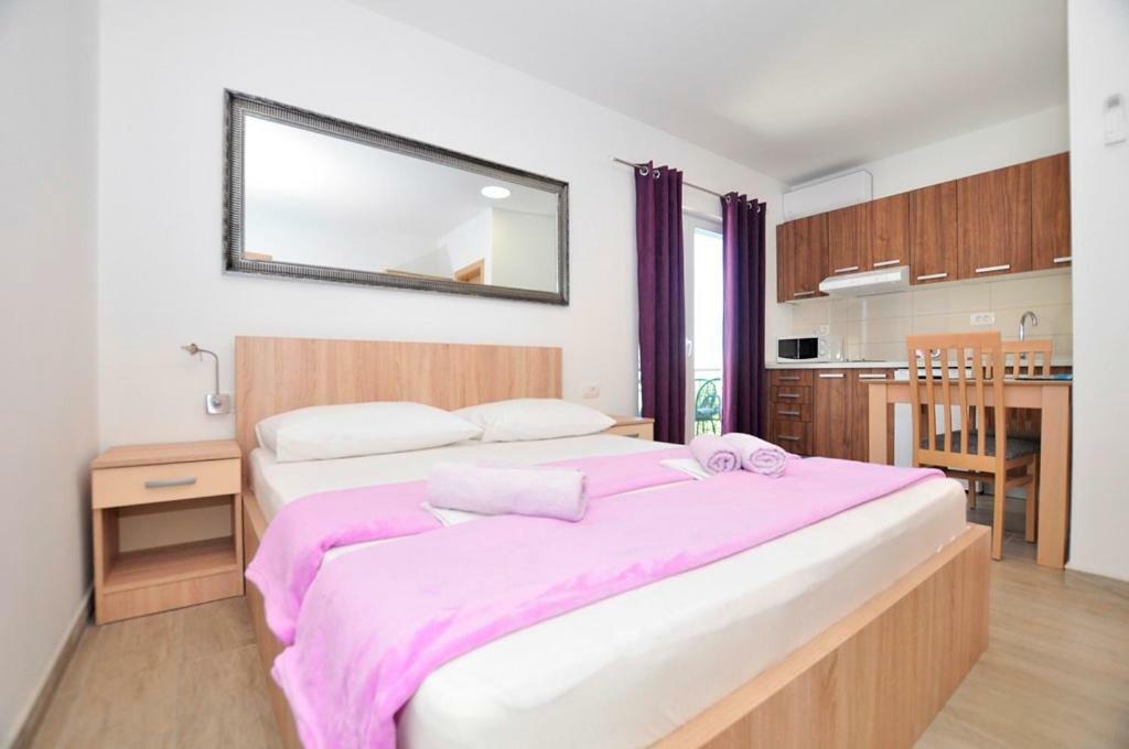 Apartments Valentino Gradac  Zewnętrze zdjęcie