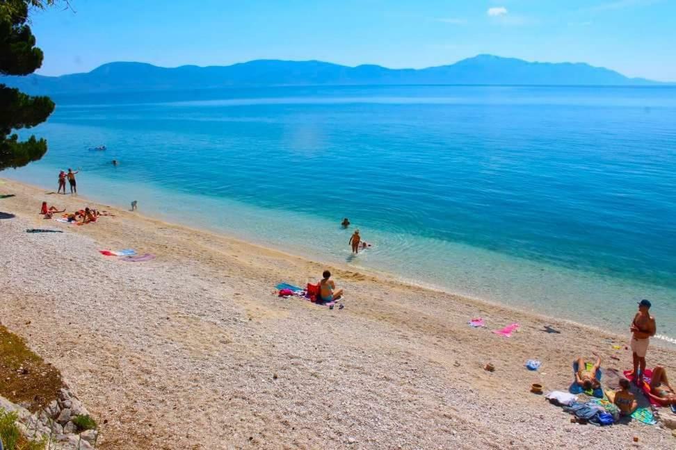 Apartments Valentino Gradac  Zewnętrze zdjęcie